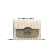 Load image into Gallery viewer, Sac Transparent Femme Women Crystal PVC Material Clear Chain Jelly Bags Tote Handbag Messenger Shoulder Bag Lovely Kawaii